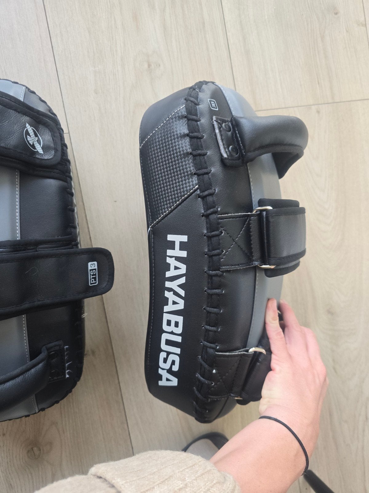 Hayabusa Armpad PT3 Thai Pads

Nieuwstaat, Ophalen of Verzenden, Zo goed als nieuw, Overige, Vechtsportmateriaal