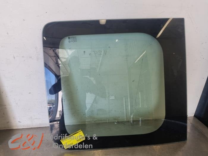 Achterdeur Ruit Bus-Bestel van een Opel Vivaro, Gebruikt, -, -, Opel