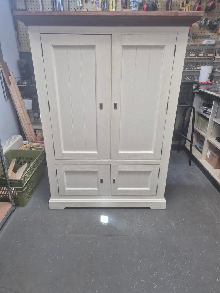 Witte opbergkast Surrey, Huis en Inrichting, Kasten | Kledingkasten, Gebruikt, 150 tot 200 cm, 50 tot 100 cm, 25 tot 50 cm, Met deur(en)