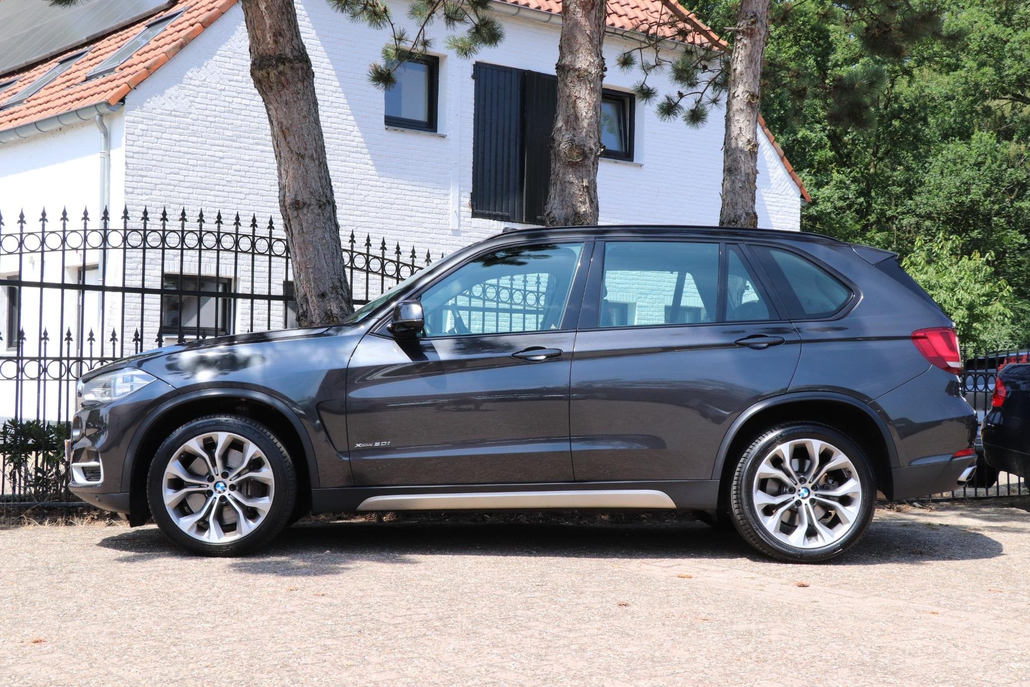 BMW X5 xDrive50i 7p. |Panoramadak |Harman/Kardon |Head-up, Auto's, Automaat, Dealer onderhouden, Stof, Gebruikt