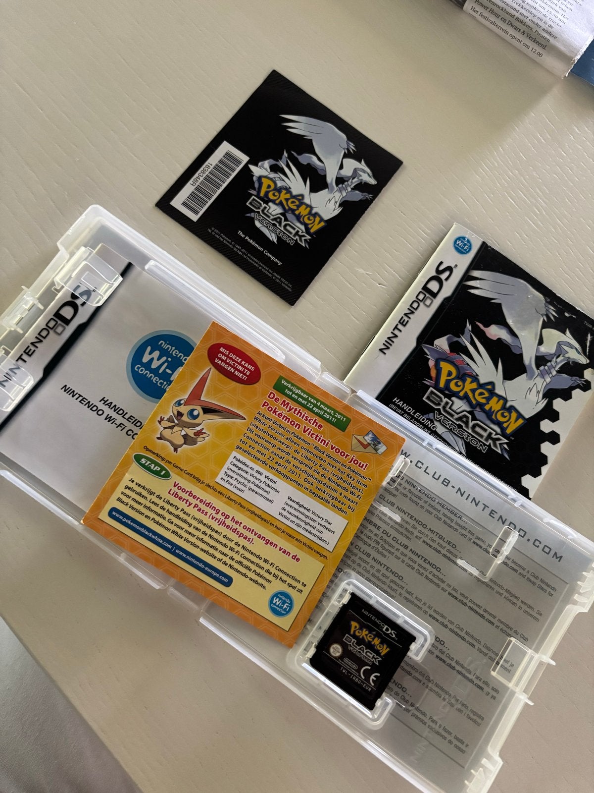 Pokémon Black Version CIB - Origineel, werkend en nieuwstaat, Spelcomputers en Games, 1 speler, Ophalen of Verzenden, Zo goed als nieuw
