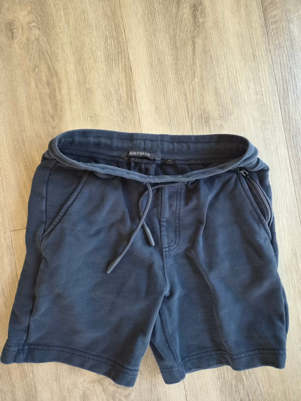 Airforce short mt 12 (12 jaar), Kinderen en Baby's, Kinderkleding | Maat 152, Broek, Ophalen of Verzenden, Zo goed als nieuw, Airforce