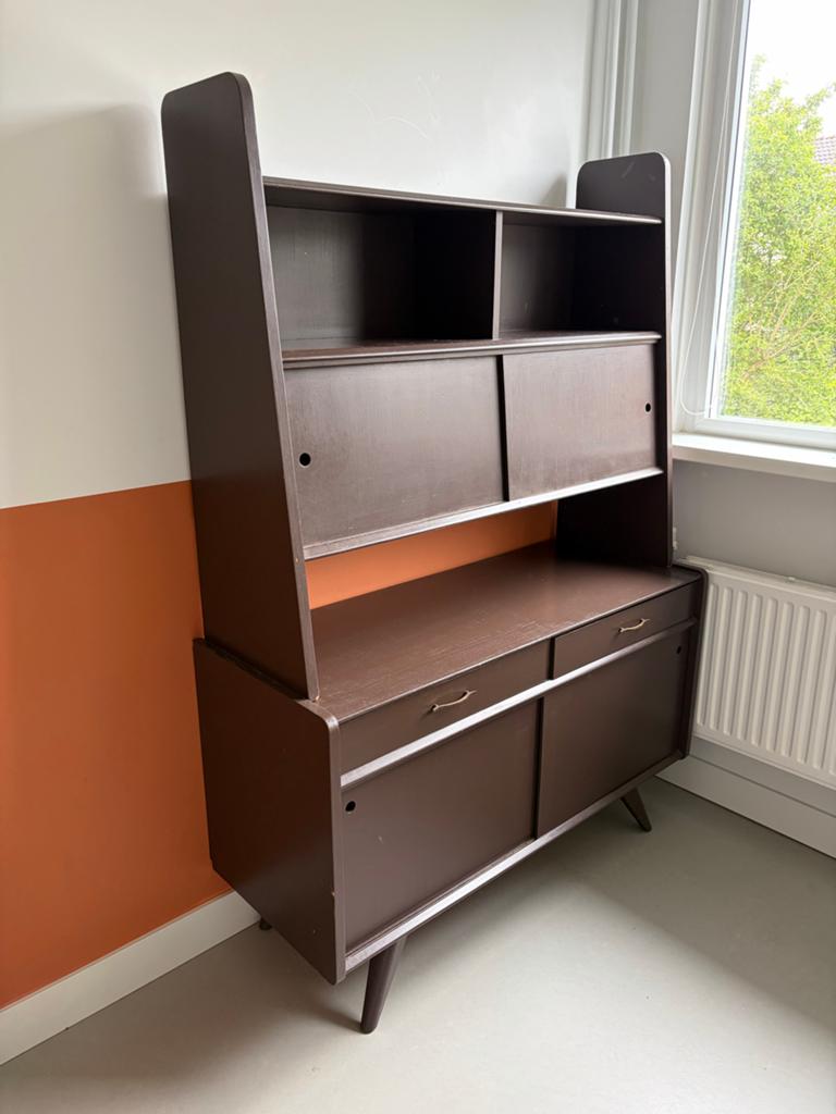 Vintage jaren '60 kast - met mooie details., Huis en Inrichting, Kasten | Dressoirs, Ophalen, Gebruikt, 100 tot 150 cm, Met lade(s)
