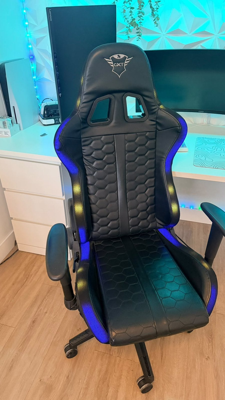 Trust Gaming Chair GXT 716 Rizza - RGB LED Gamingstoel, Ophalen, Zwart, Nieuw, Bureaustoel