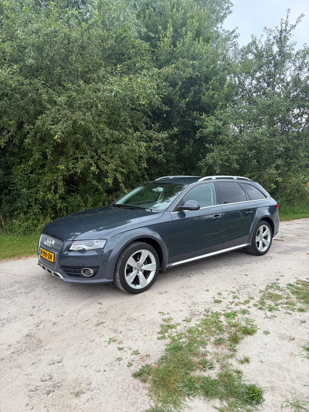 Audi A4 Allroad Quatro 2.0 TFSI Youngtimer * historie!, Automaat, 4 cilinders, 2000 kg, A4