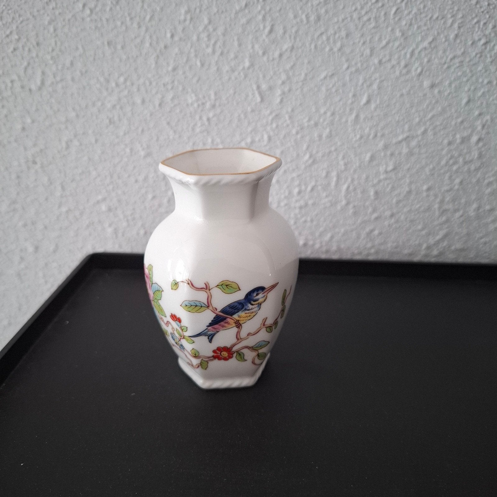 Aynsley Pembroke vaasje met vogeldecoratie, Antiek en Kunst, Ophalen of Verzenden