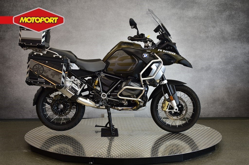 BMW R 1250 GS ADVENTURE (bj 2020), Einsteinlaan 5
2289 CC  Rijswijk, NL, Bedrijf, BMW Motorrad Nederland, Toermotor
