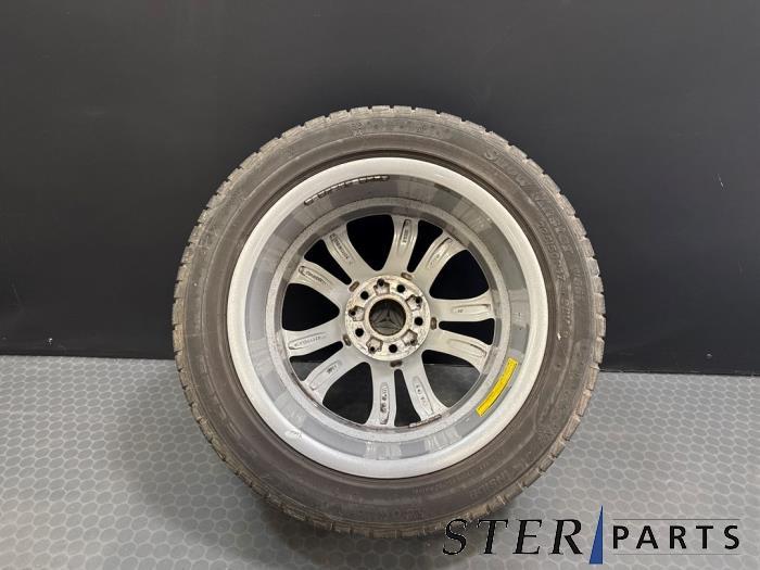 Velgen set + winterbanden van een Mercedes C-Klasse, Auto-onderdelen, Gebruikt, -, -, Ophalen of Verzenden