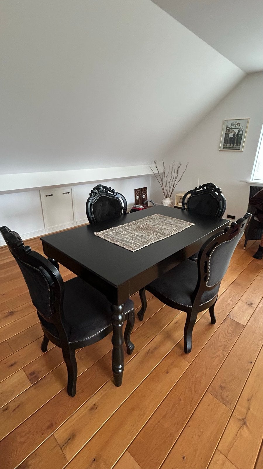 Nieuwe eetkamertafel, 4 stoelen  en 2 dressoirs, Ophalen, Overige materialen, Minder dan 50 cm, Nieuw