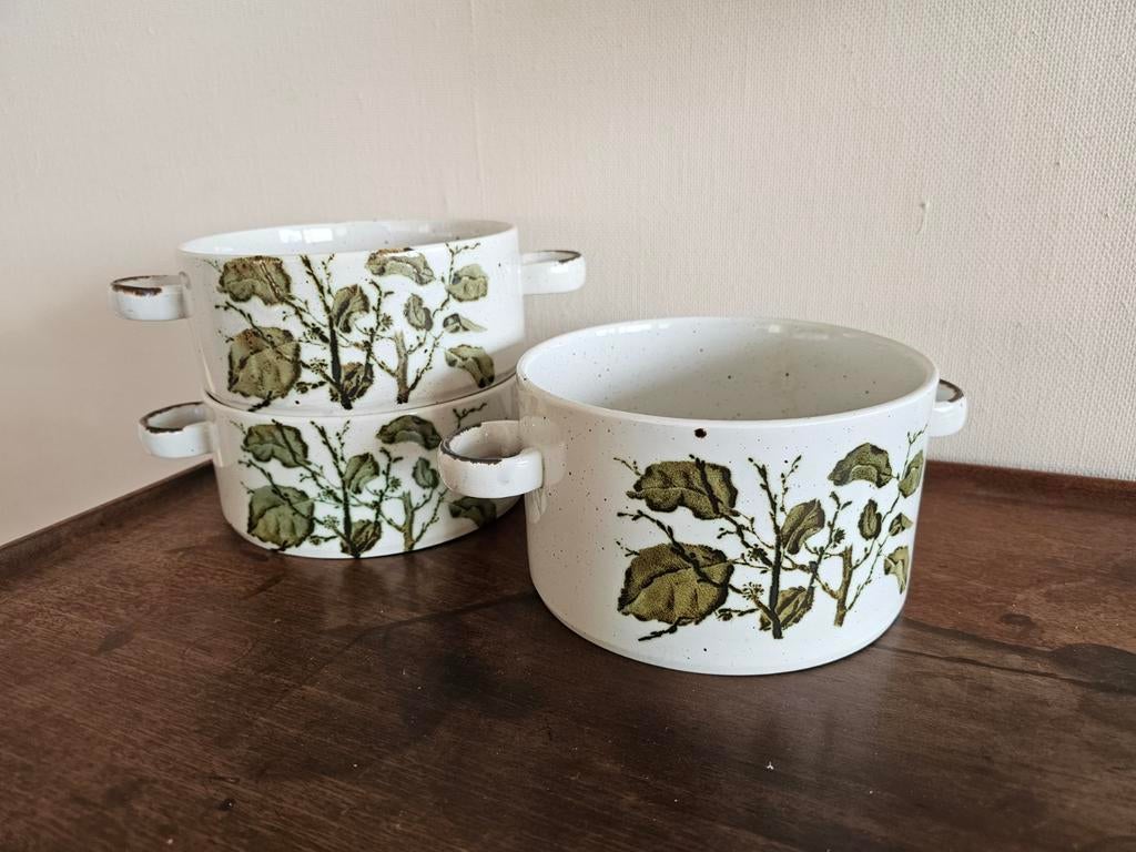 Wedgwood Stonehenge 'Green Leaves' dekschaal (p. st), Ophalen of Verzenden, Wedgwood, Porselein, Schaal of Schalen