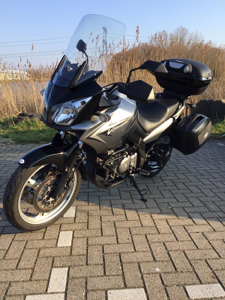 Suzuki V-Strom DL650 2011, 2 cilinders, Motorrijbewijs A, Particulier, Meer dan 35 kW