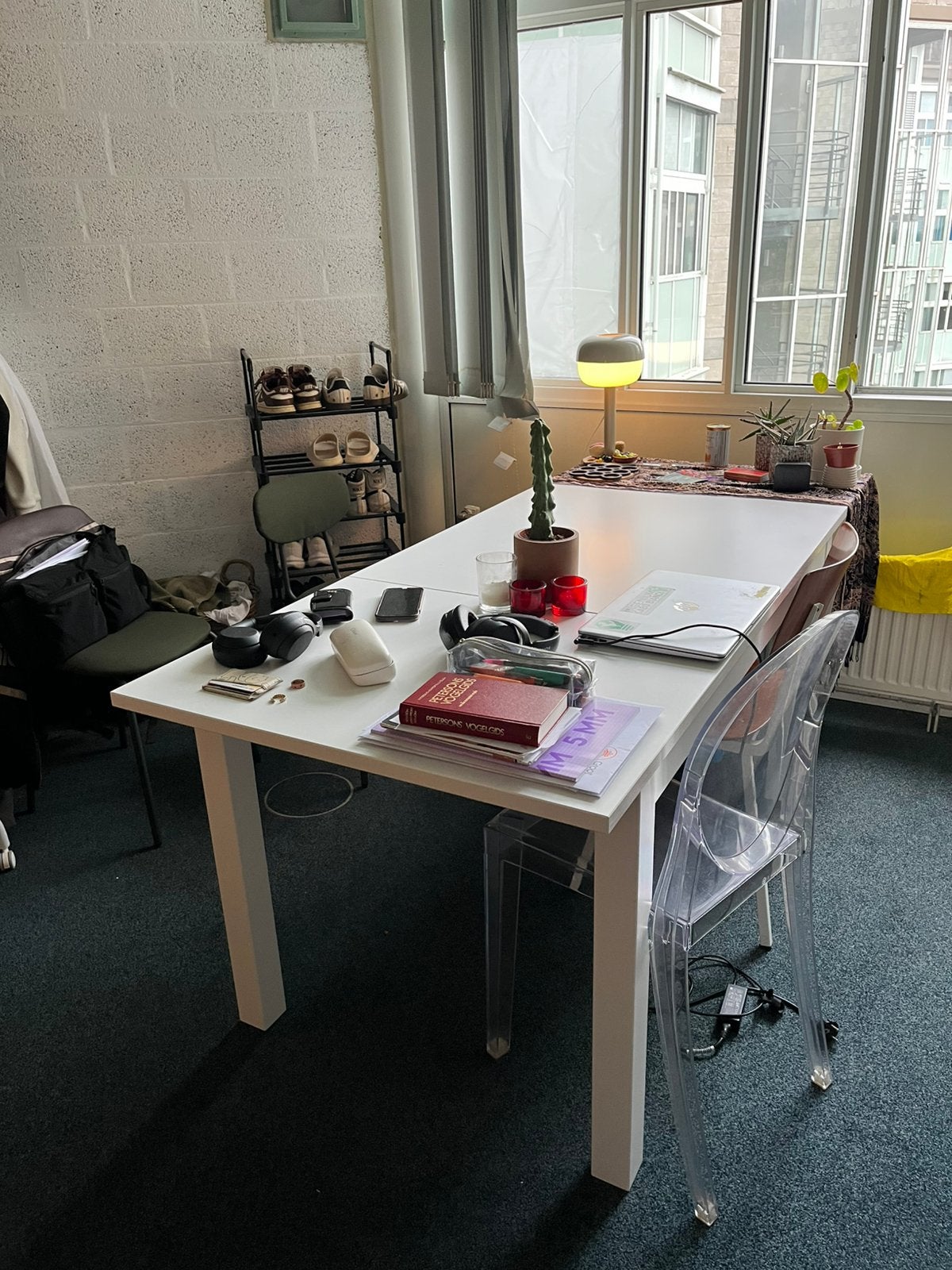 Uitschuifbare witte tafel Laneberg IKEA, Huis en Inrichting, Tafels | Eettafels, Ophalen, 50 tot 100 cm, Zo goed als nieuw, 150 tot 200 cm