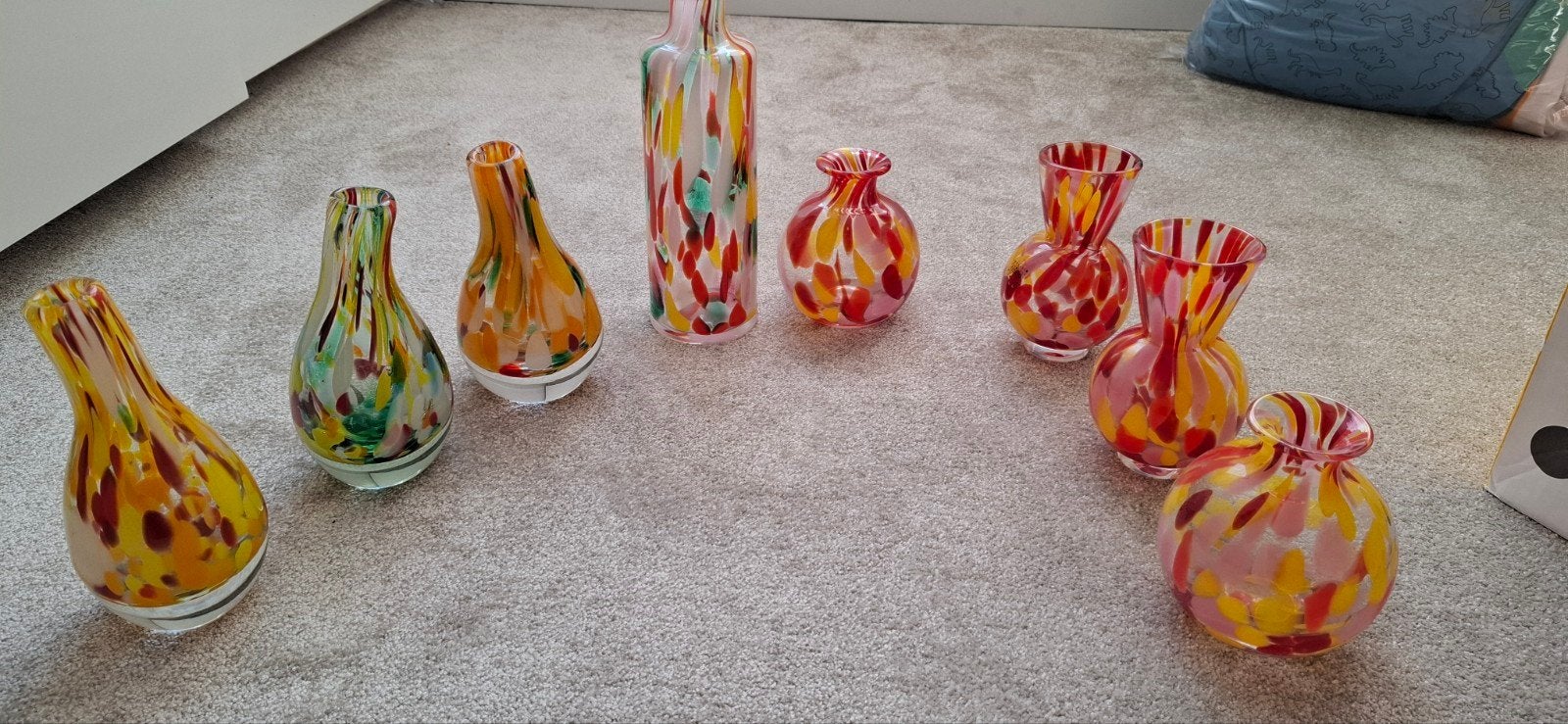 Set van 8 kleurrijke fidrio glazen vazen - Handgemaakt, Huis en Inrichting, Meerkleurig, Ophalen of Verzenden, Handgemaakt, Glas
