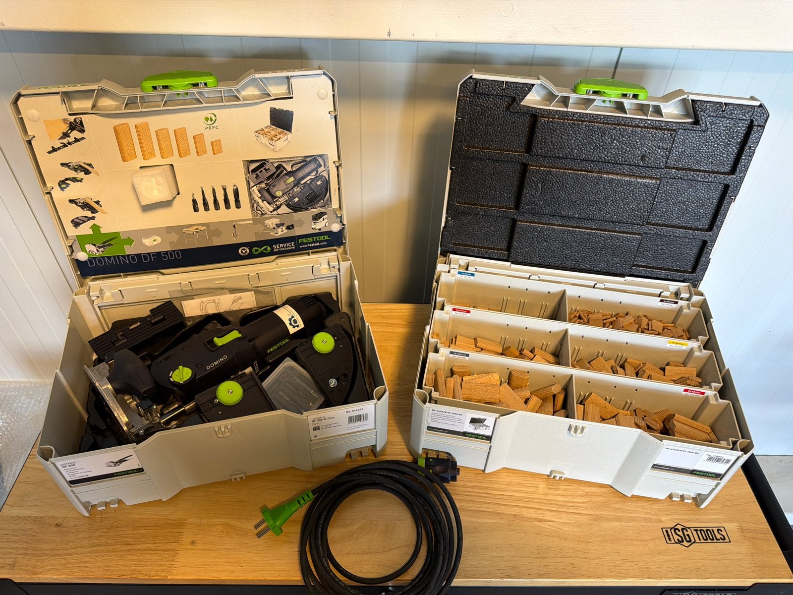Festool Domino DF 500 Q-Plus en Systainer met toebehoren, Doe-het-zelf en Verbouw, Gereedschap | Handgereedschap, Ophalen, Zo goed als nieuw