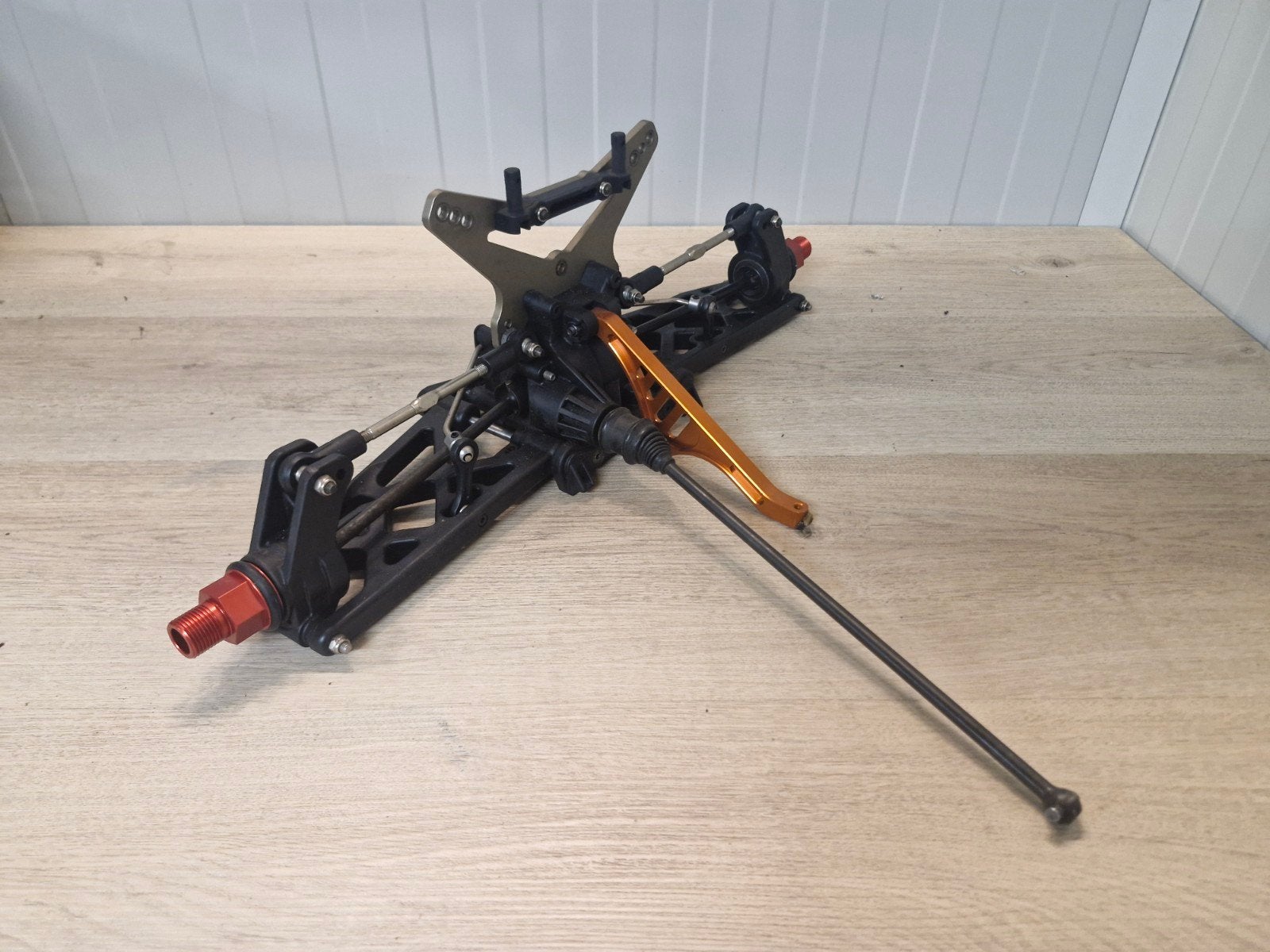 Losi 5ive T complete achter ophanging/aandrijving, Ophalen of Verzenden, Overige schalen