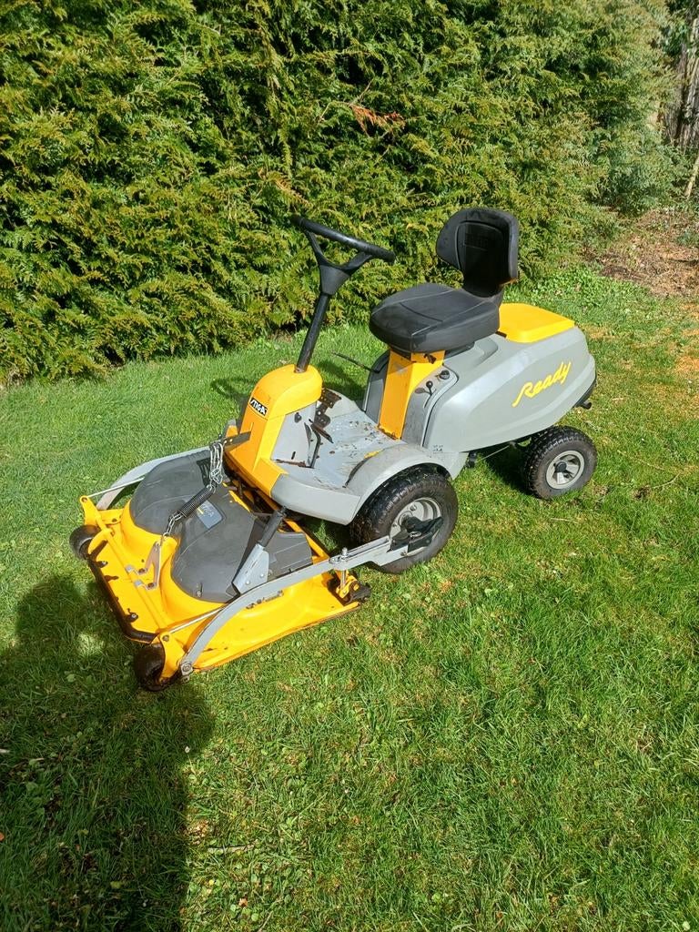 Stiga ready zitmaaier 12 pk hydrostaat briggs stratton motor, Ophalen, Cirkelmaaier, Gebruikt, Stiga