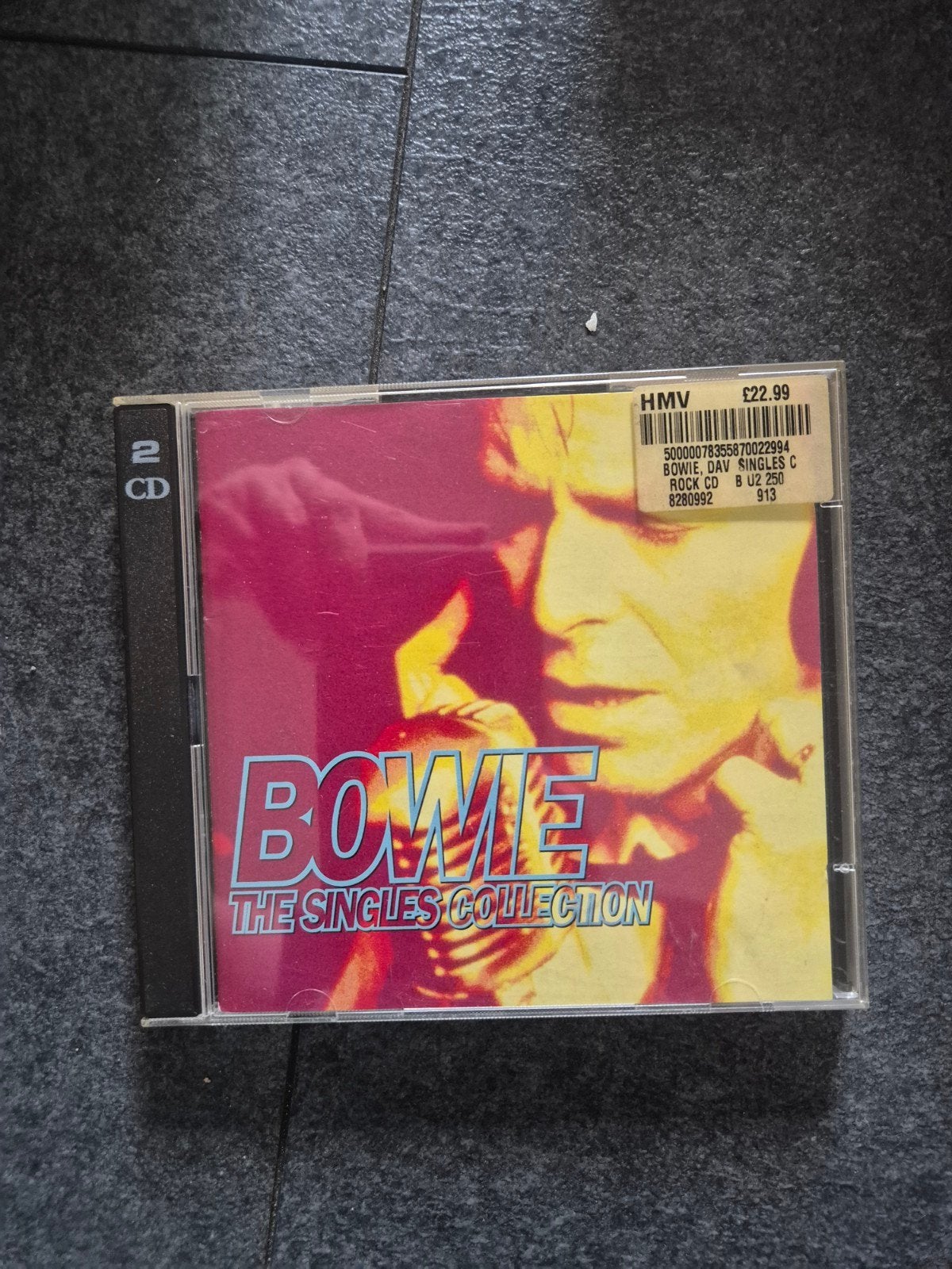 David Bowie - The Singles Collection (2 CD), Cd's en Dvd's, Cd's | Rock, Gebruikt, Classic Rock, Verzamelalbum, Inclusief doosje