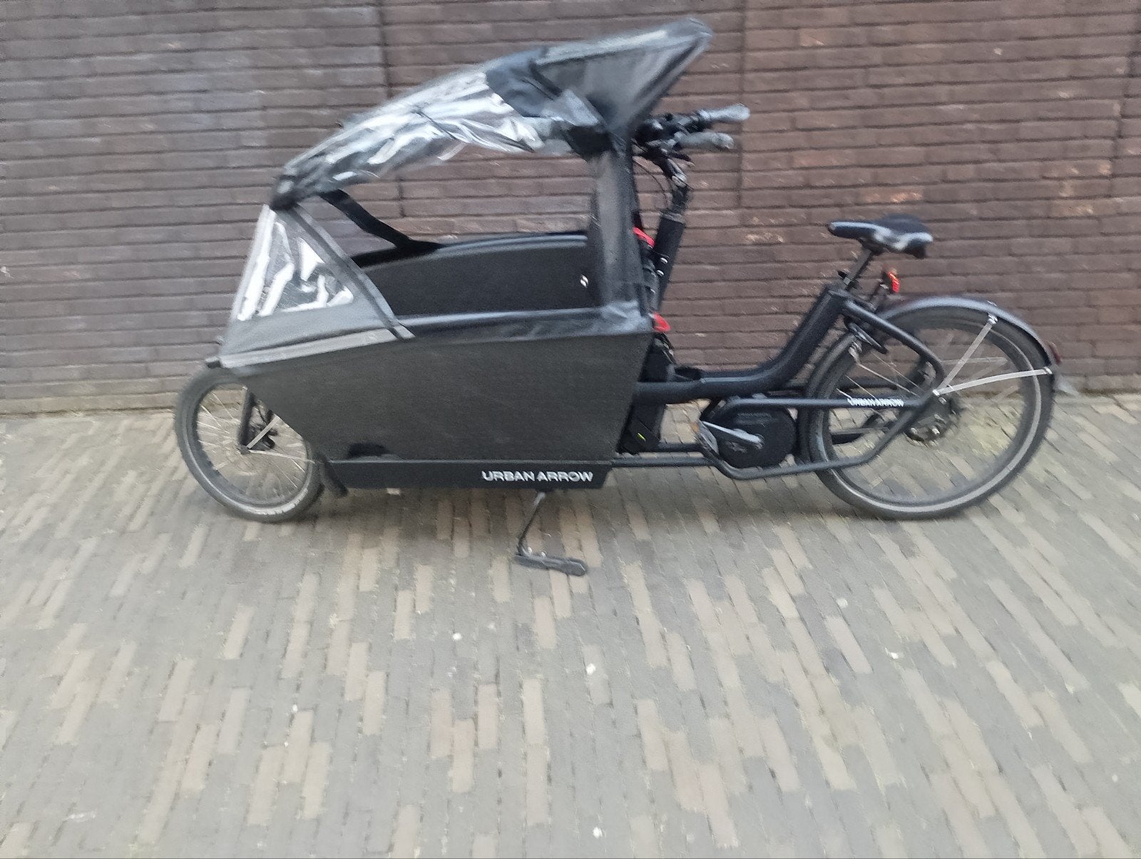 Urban Arrow bakfiets met Bosch Active Line Plus motor, Fietsen en Brommers, Fietsen | Bakfietsen, Overige merken, Gebruikt, Elektrisch