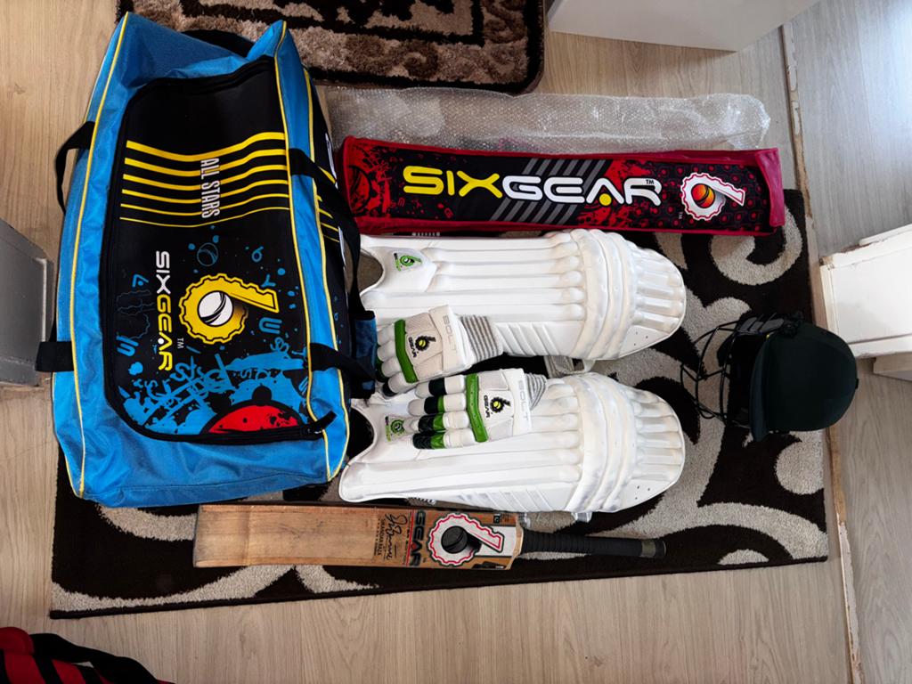 Cricket set compleet met tas - Zo goed als nieuw, Ophalen, Zo goed als nieuw