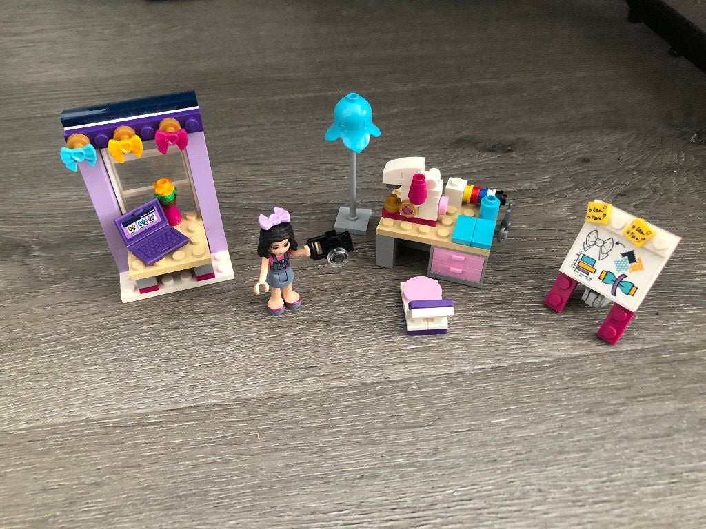 lego friends 41115 Emma's atelier, Lego, Ophalen of Verzenden, Zo goed als nieuw, Complete set