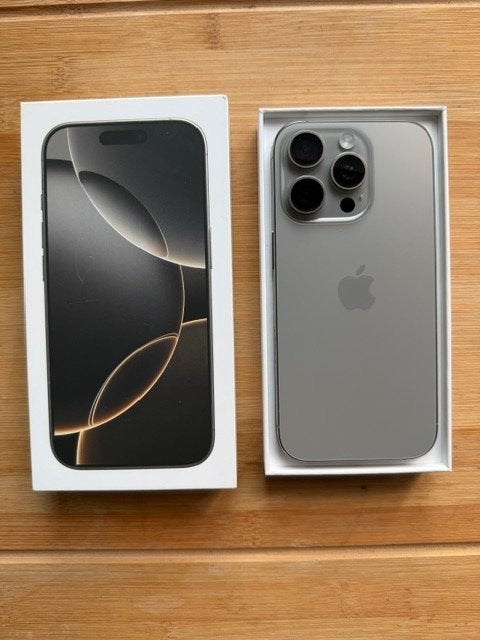 Apple iPhone 16 Pro Natural Titanium 128GB, Telecommunicatie, Mobiele telefoons | Apple iPhone, 128 GB, Zo goed als nieuw, Zonder simlock