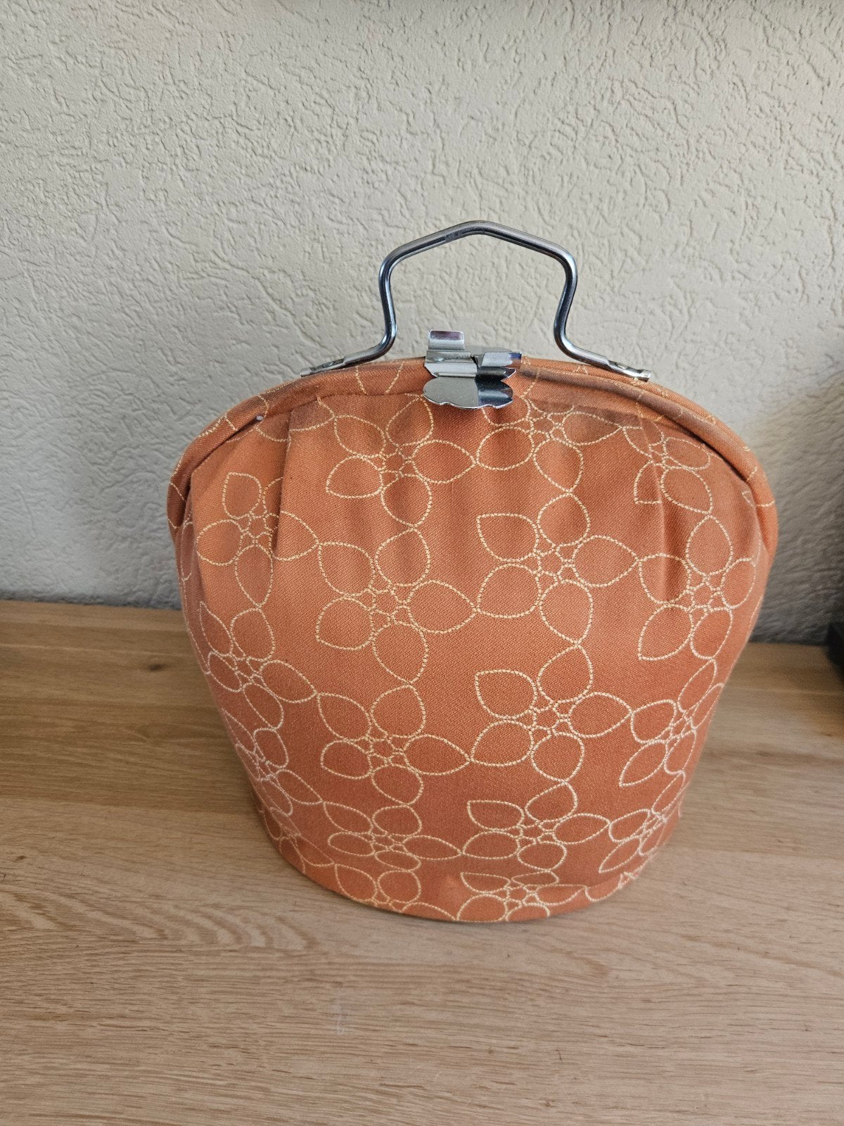 Vintage Theemuts met Bloemenpatroon, Ophalen of Verzenden