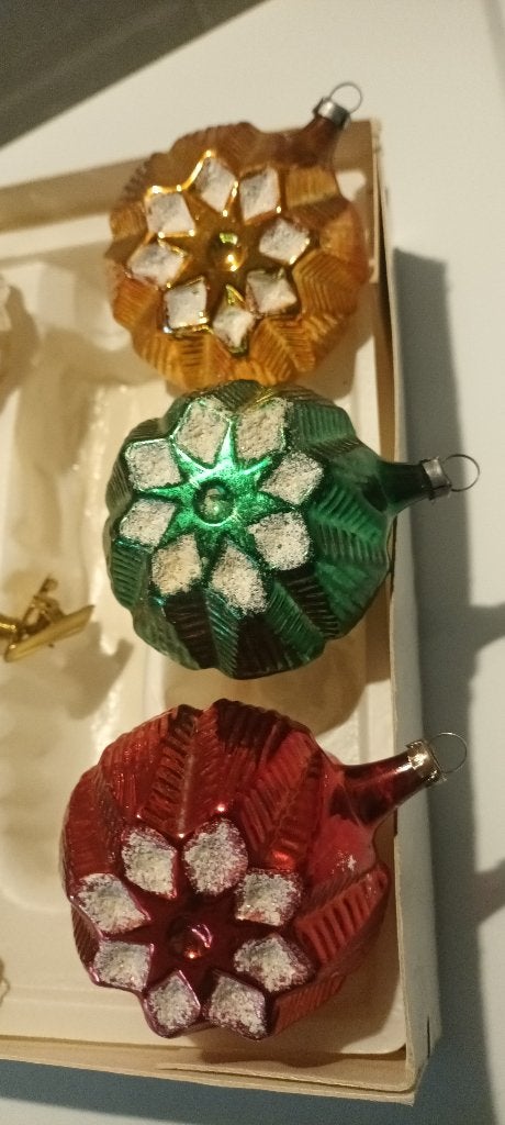 6 oude kerstballen in rood, groen, geel, blauw., Ophalen of Verzenden, Gebruikt