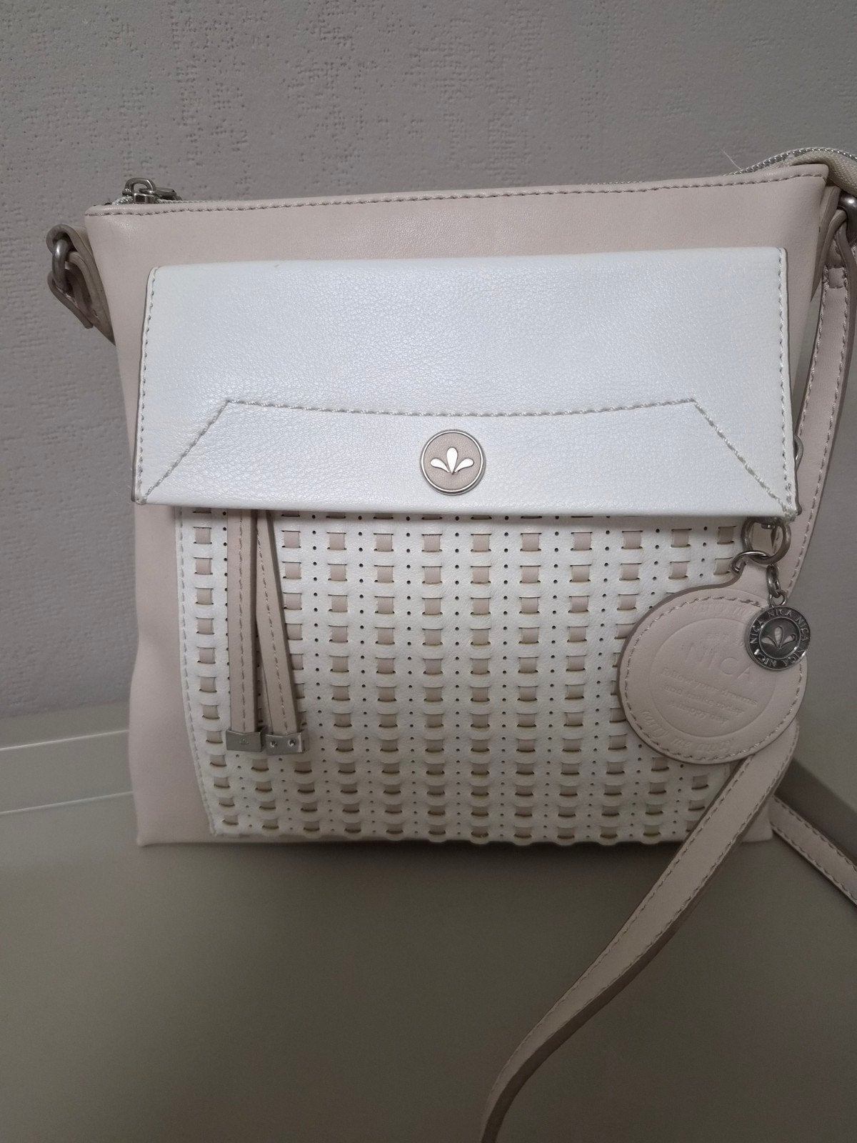 leder dames tas merk nica, Ophalen of Verzenden, Zo goed als nieuw, Beige, Handtas
