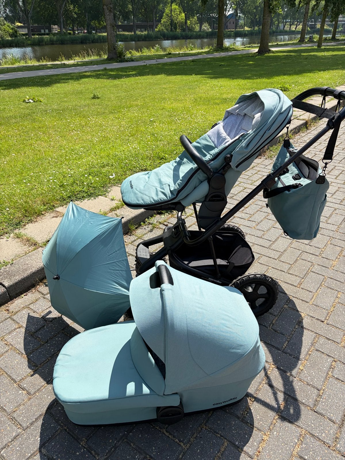 EasyWalker Harvey 2 combiwagen met veel extra's, Zo goed als nieuw, Combiwagen, Verstelbare duwstang, Ophalen