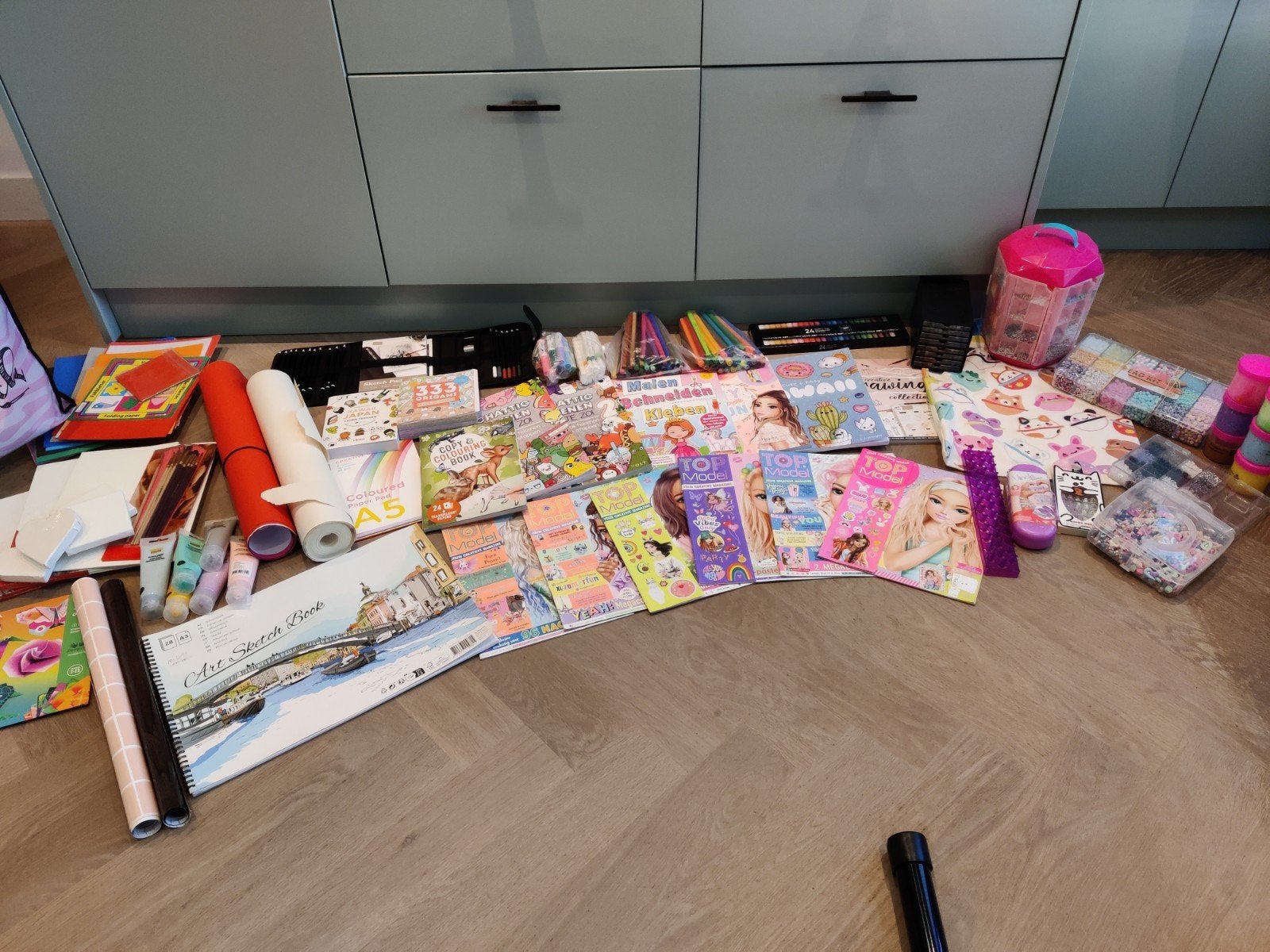Grote set kleur- en knutselspullen (deels nieuw), Ophalen, Zo goed als nieuw