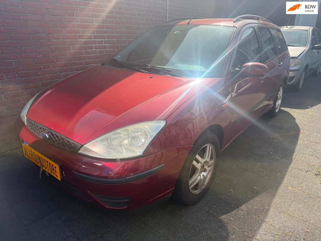 Ford Focus Wagon 1.6-16V Centennial, 1596 cc, Gebruikt, 4 cilinders, Origineel Nederlands