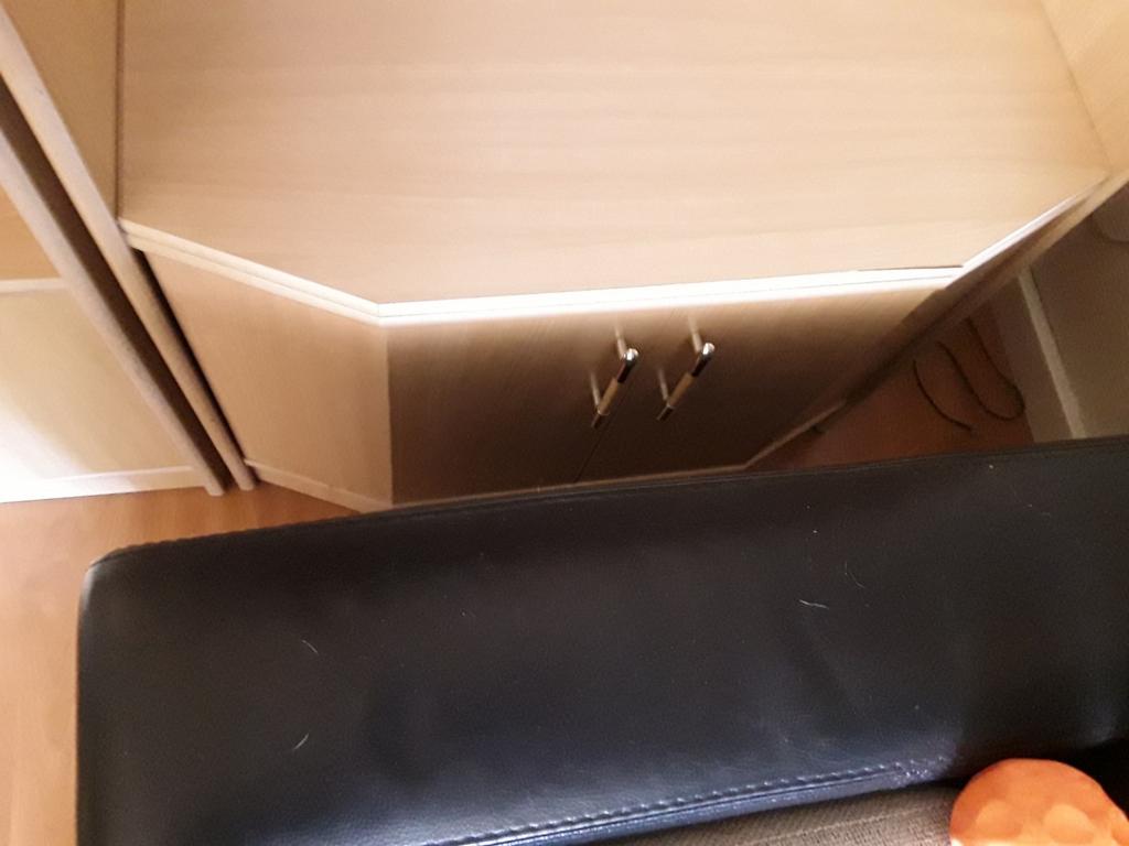 Bijna gratis, een nog prachtige 3 delige kast!, Ophalen, Zo goed als nieuw, 25 tot 50 cm, 200 cm of meer