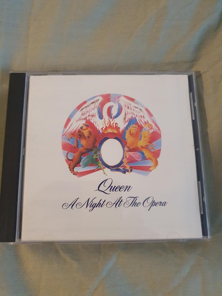 Queen cd - A Night at the Opera, Ophalen of Verzenden, Zo goed als nieuw