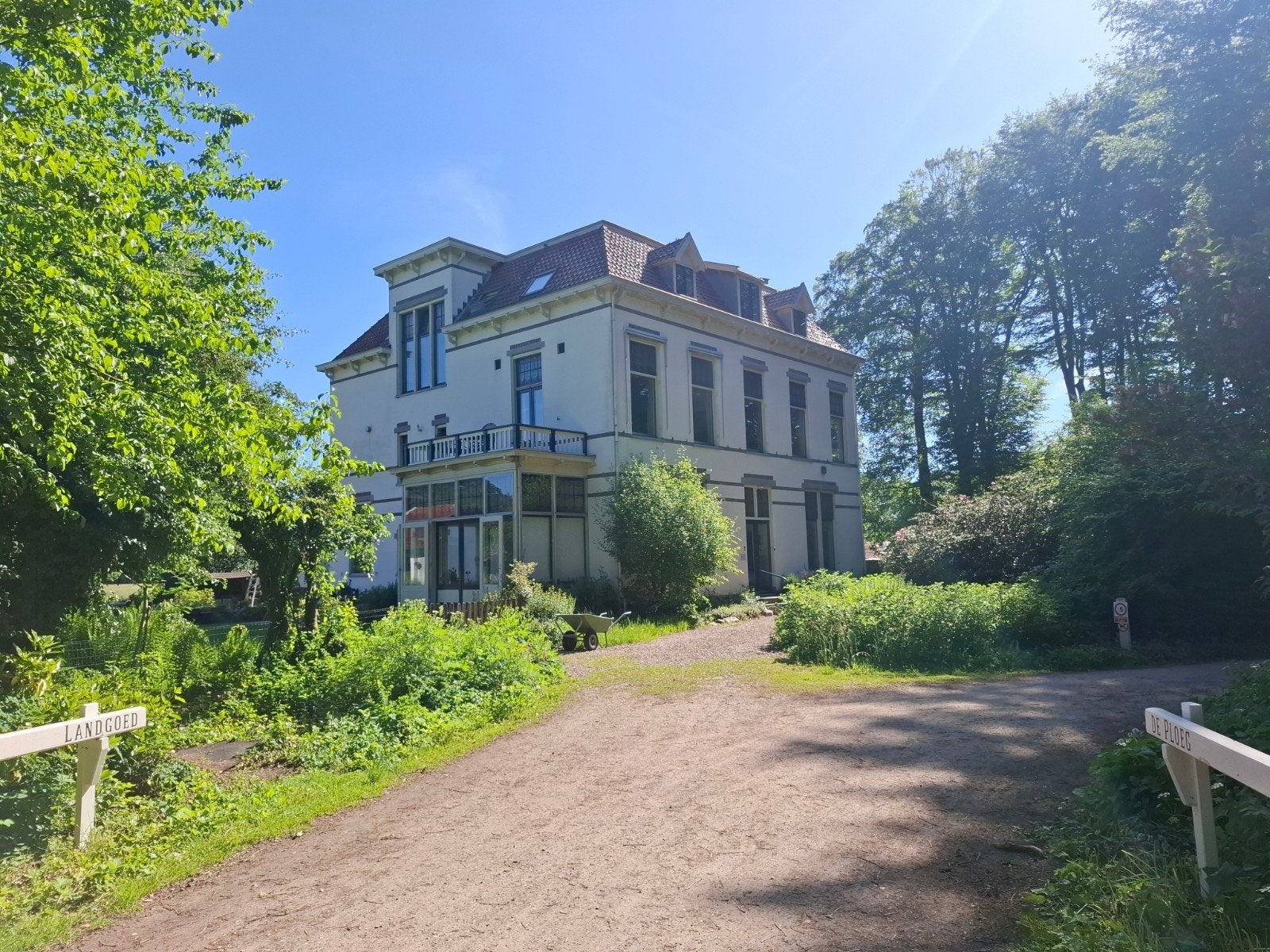 Meerdere plekken vrij op pensionstal Wenum-wiesel, Apeldoorn