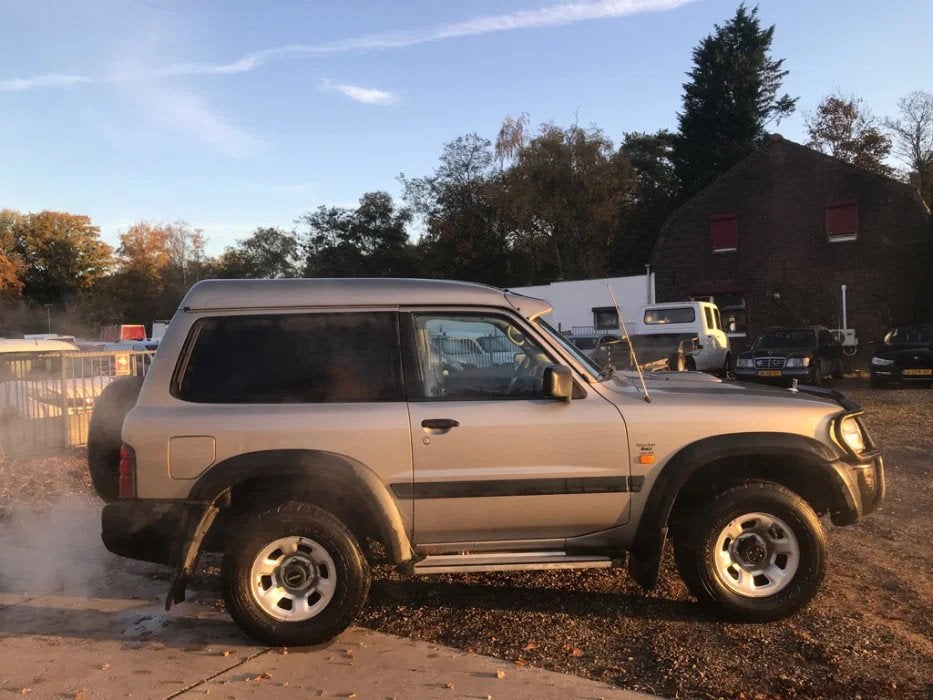 Nissan Patrol 3.0 Di 3-drs VAN 4x4 AWD Y61 (bj 2001), foto 12