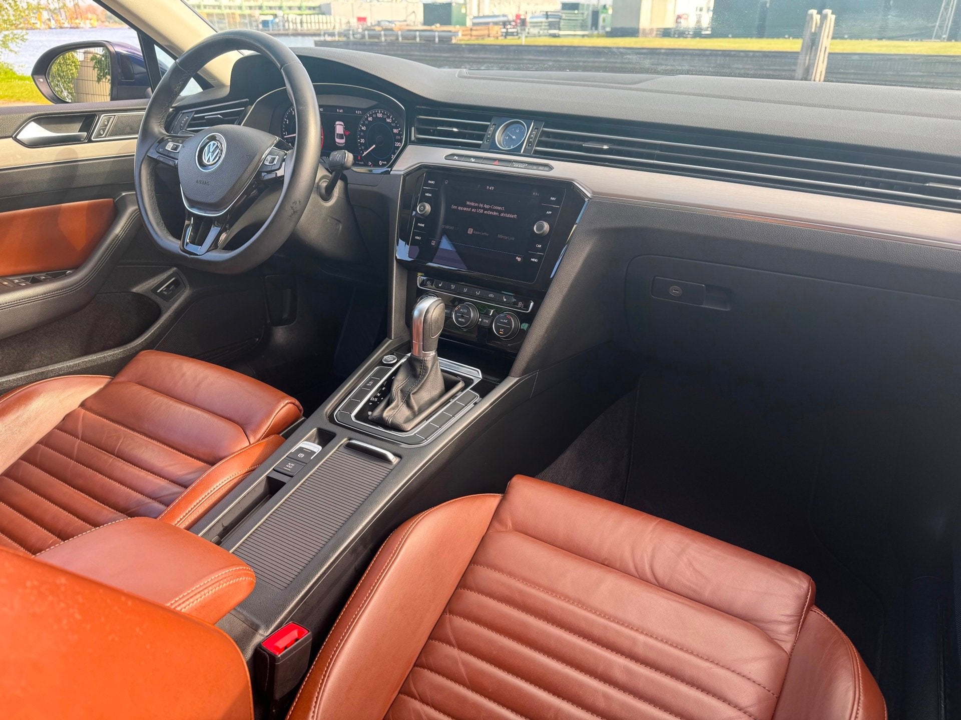 Volkswagen Passat 1.4 TSI Highline LED Virtual Camera Carpla, Auto's, Volkswagen, Dealer onderhouden, Gebruikt, Euro 6, 4 cilinders