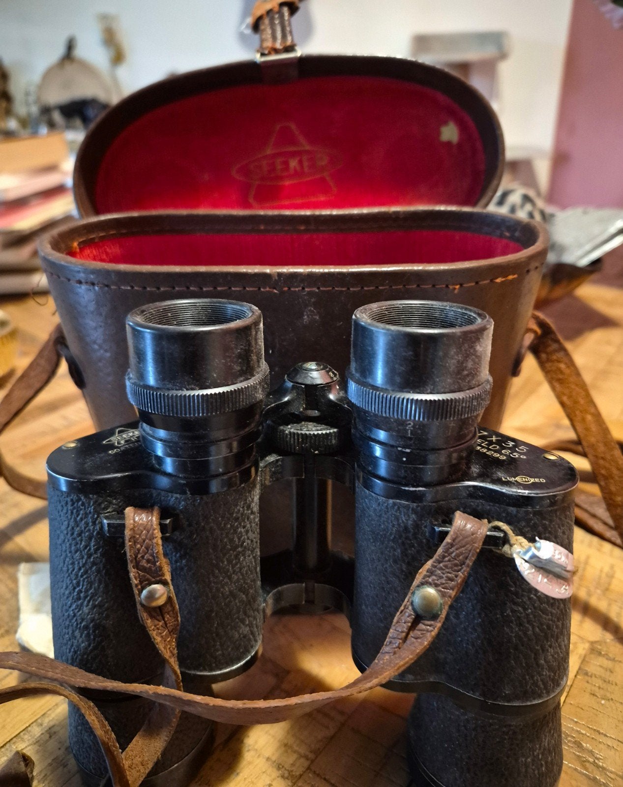 Vintage Seeker F.H.U. 7x35 Porro verrekijker met leren tas, Audio, Tv en Foto, Gebruikt, Minder dan 8x, Met hoes of tas, Porro (met knik)