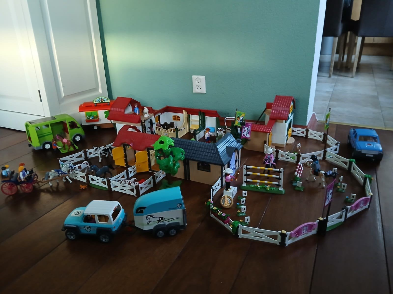 Zeer complete Playmobil Country Paardenboerderij en Manege S, Ophalen, Gebruikt, Gebouw, Complete set