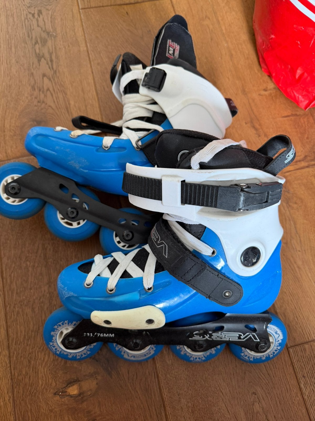 Seba rollerblades 35-37, Gebruikt, Kinderen, Ophalen of Verzenden, Inline skates 4 wielen
