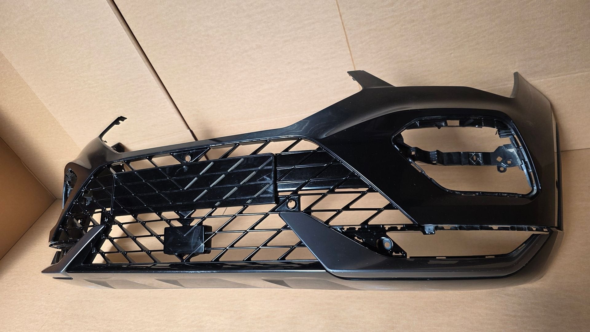 Voorbumper Seat Ateca 575 CUPRA FR FACELIFT 6xPDC 575807221T, Gebruikt, -, Voor, Ophalen of Verzenden