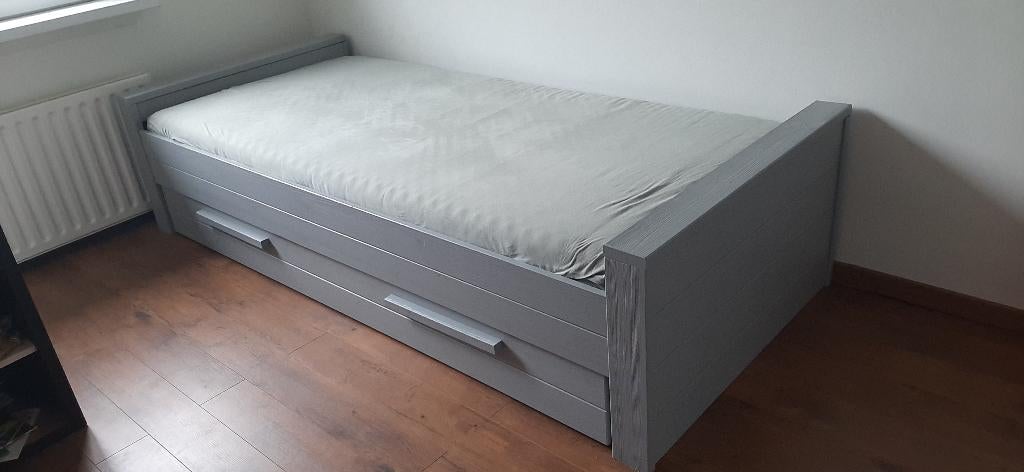 DENNIS double single bed, grey (optional w/ mattresses), Ophalen, 90 cm, Tweepersoons, Zo goed als nieuw