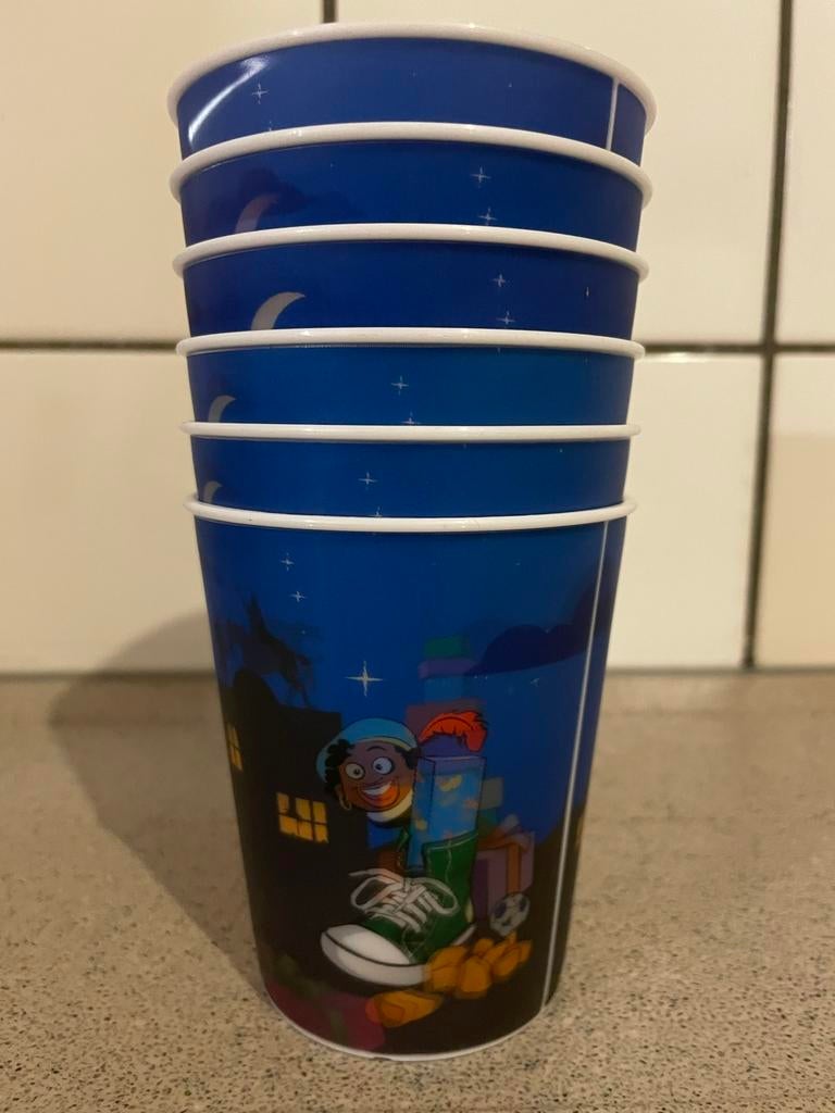 6 Sinterklaas bekers 3D, Diversen, Sinterklaas, Ophalen of Verzenden, Zo goed als nieuw