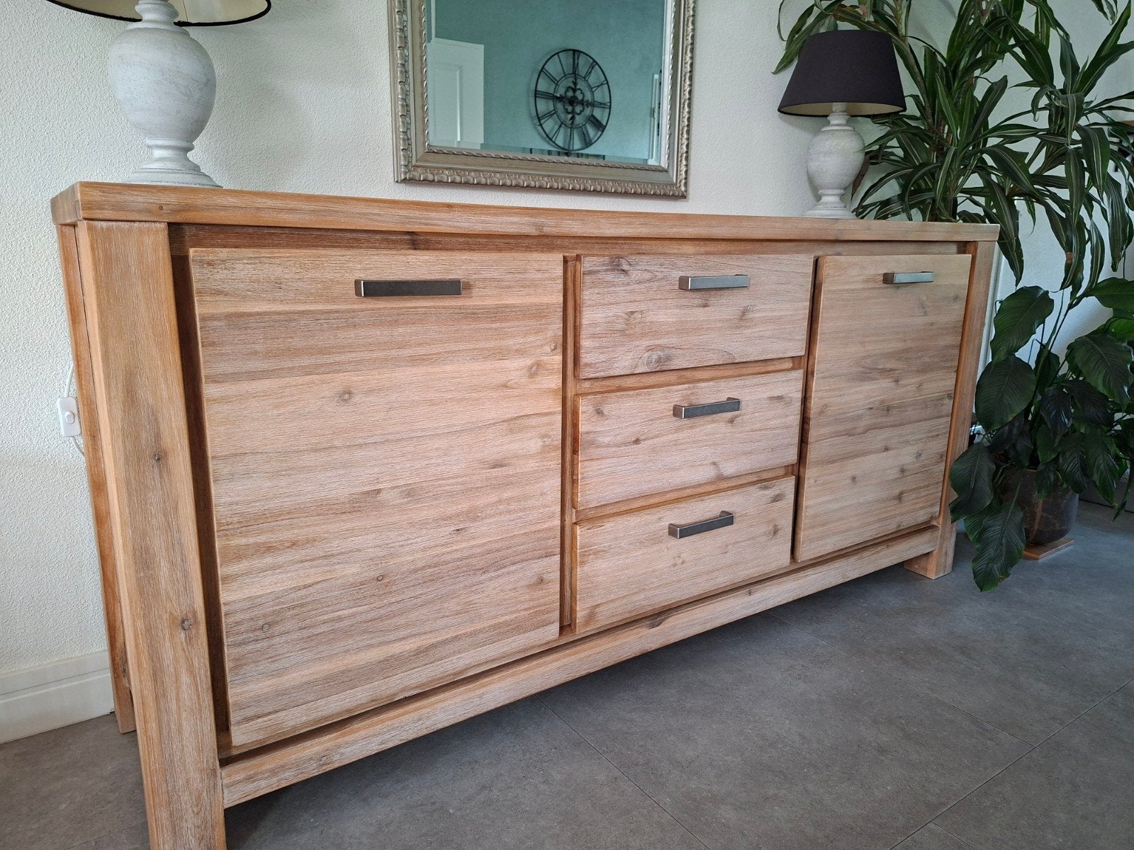 Acacia Houten Woonkamerset: Dressoir, Salontafels, T, Ophalen, Overige materialen, 200 cm of meer, Zo goed als nieuw