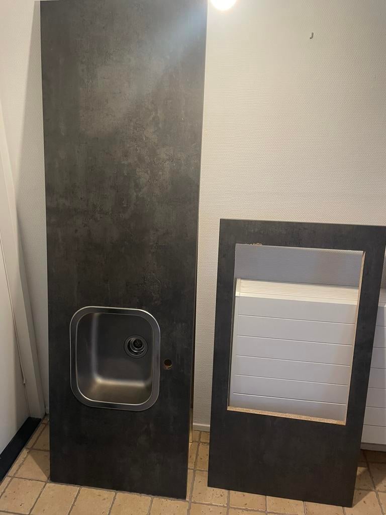 Keukenblad met wasbak, Huis en Inrichting, Keuken | Keukenelementen, Ophalen, Gebruikt, Grijs, 200 cm of meer