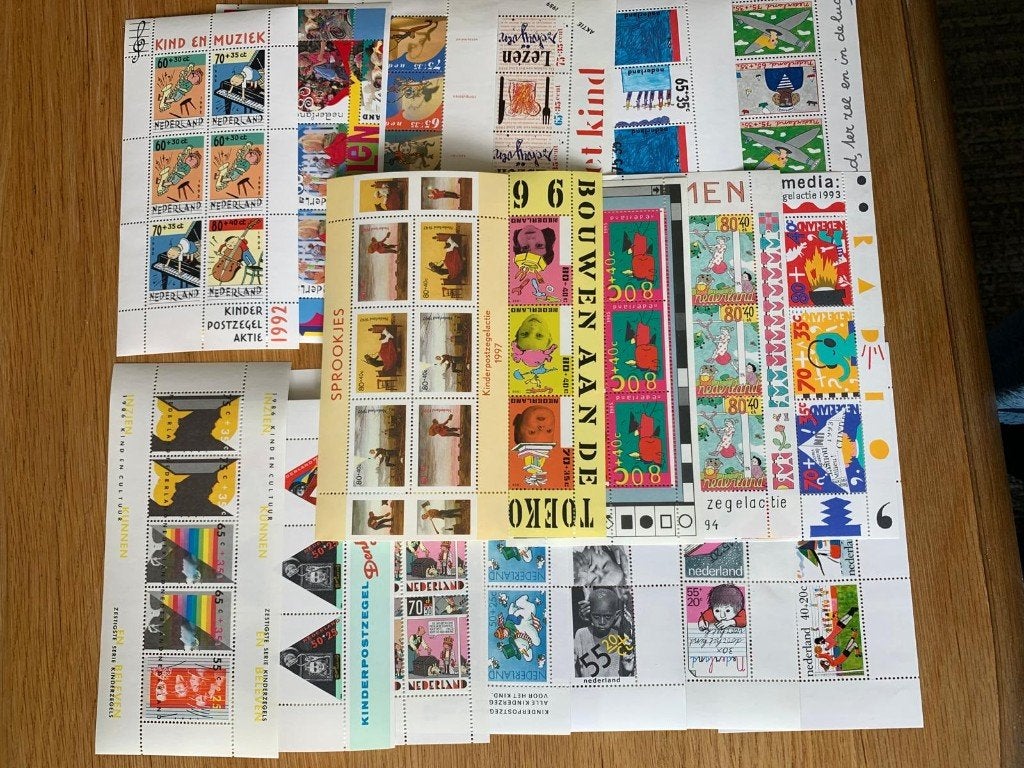 Velletjes Kinderpostzegels Postfris, Postzegels en Munten, Postzegels | Nederland, Ophalen of Verzenden, Postfris