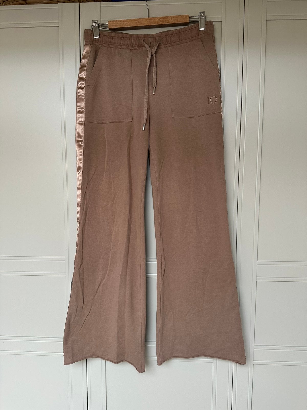 10 Days. Jogger. Camel. Maat S. Zgan, Kleding | Dames, Broeken en Pantalons, Maat 38/40 (M), Bruin, Ophalen of Verzenden, Zo goed als nieuw