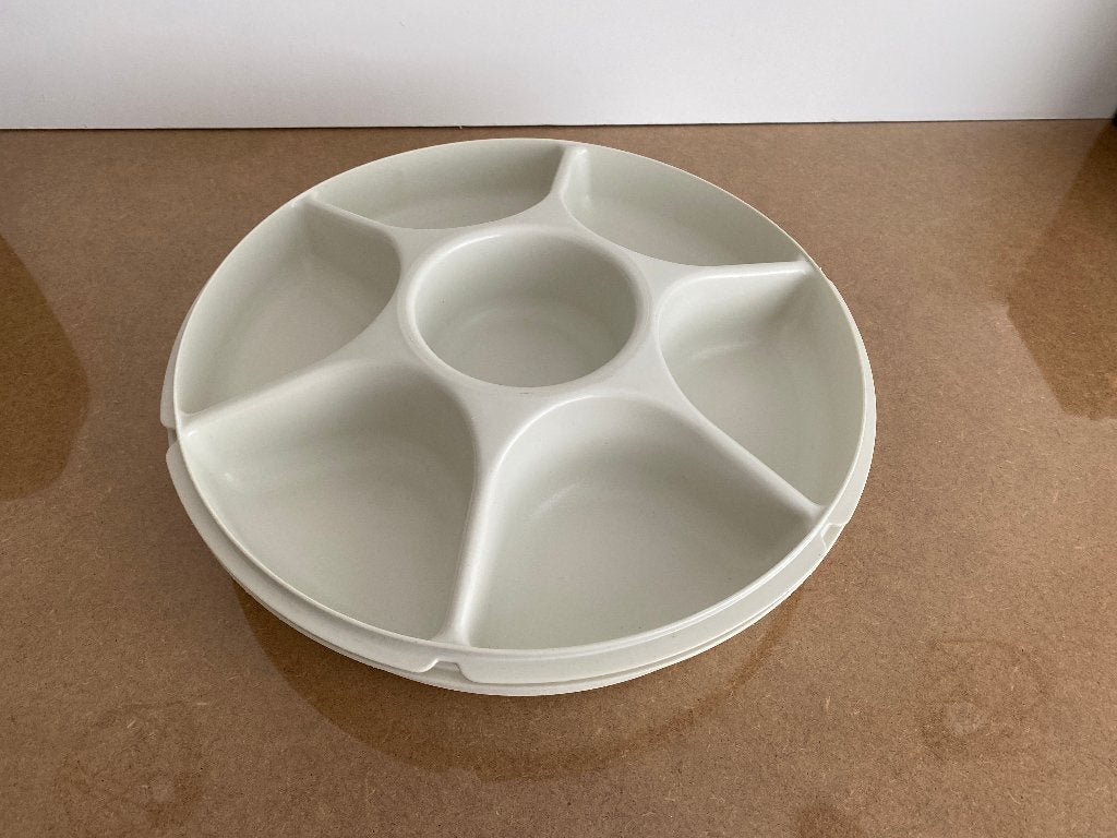 Tupperware vintage vakken schaal (6 vakken), Huis en Inrichting, Ophalen of Verzenden, Zo goed als nieuw, Overige typen