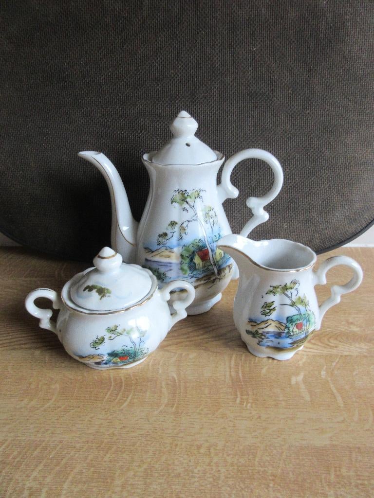 Serviesje servies suiker melk theepot vintage retro, Antiek en Kunst, Ophalen of Verzenden