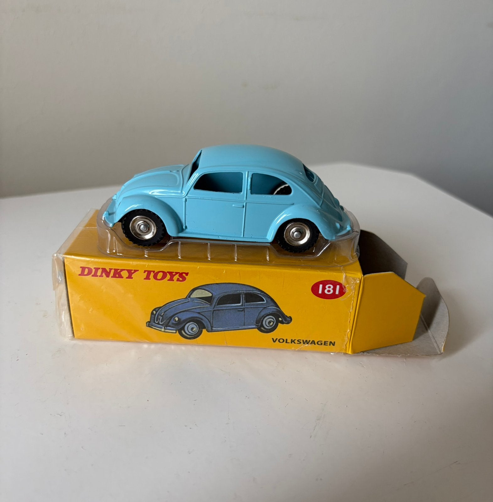 Dinky toys, Volkswagen nieuw in doos, Hobby en Vrije tijd, Modelauto's | 1:43, Ophalen of Verzenden, Nieuw, Auto, Dinky Toys