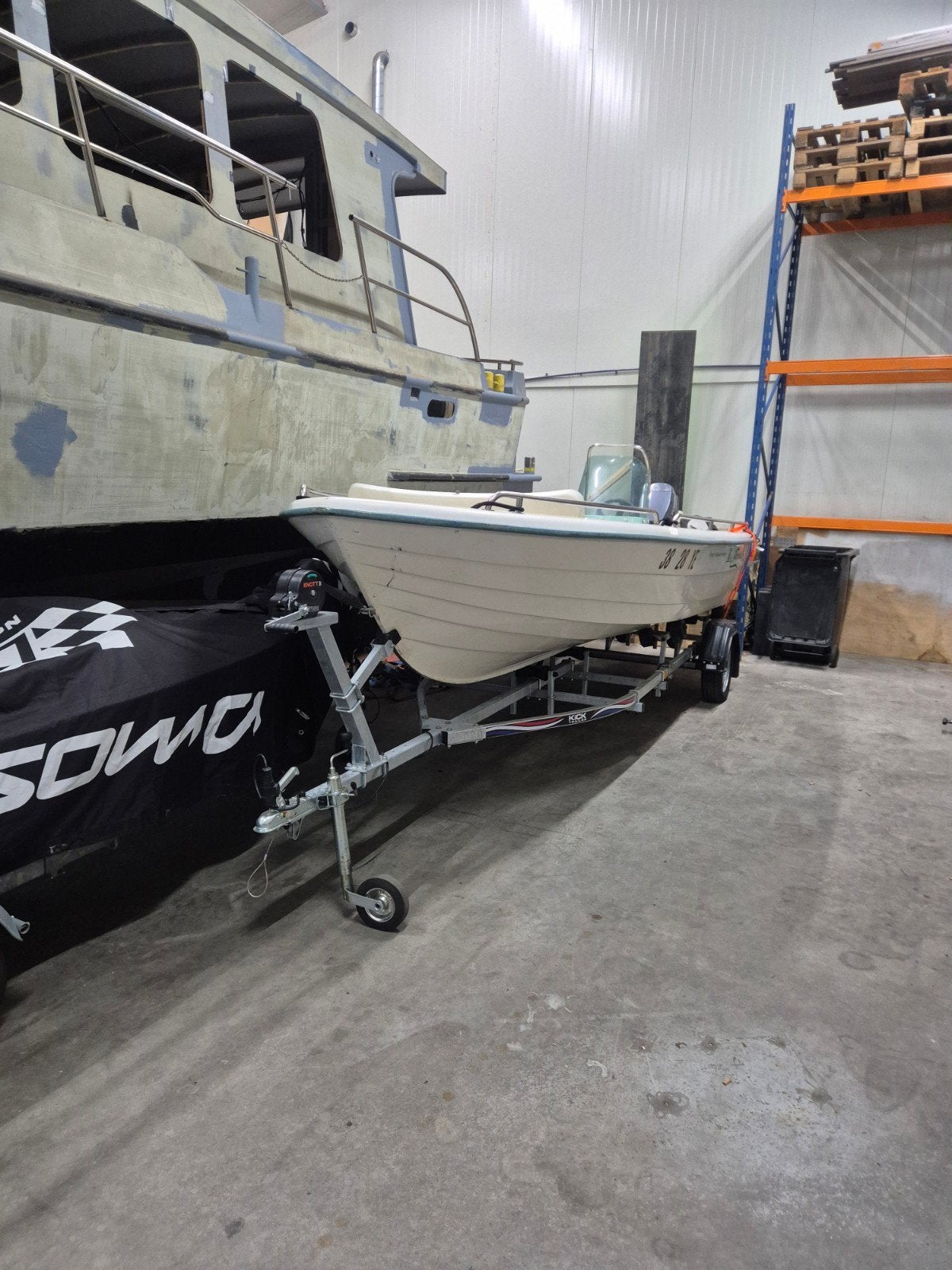 5M console boot met 25PK 2takt autolube, Ophalen